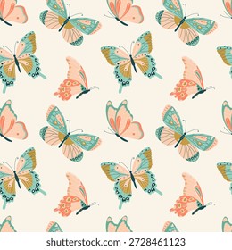 Patrón de repetición sin fisuras con mariposas decorativas en tonos pastel turquesa, melocotón y oro sobre fondo marfil. Perfecto para la tela, el Fondo de pantalla, el papel de embalaje, el diseño de los niños, scrapbooking, papelería, embalaje y decoración del hogar.