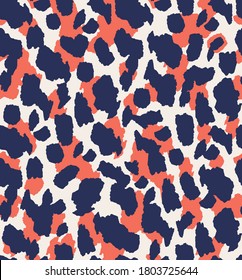 Seamless spottet leopard fur pattern