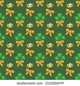 Seamless St. Patrick's Day pattern of Irish symbols. Green clover leaf and other hand drawn elements. Vector backgrounds for holiday invitation, greeting card or flyer