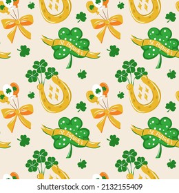 Seamless St. Patrick's Day pattern of Irish symbols. Green clover leaf and other hand drawn elements. Vector backgrounds for holiday invitation, greeting card or flyer