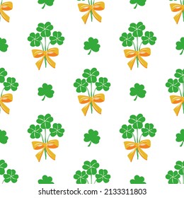 Seamless St. Patrick's Day pattern of Irish symbols. Green clover leaf and other hand drawn elements. Vector backgrounds for holiday invitation, greeting card or flyer