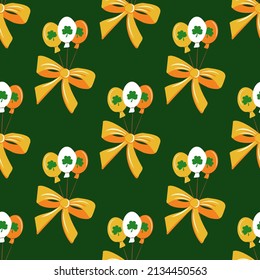 Seamless St. Patrick's Day pattern of Irish symbols. Green clover leaf and other hand drawn elements. Vector backgrounds for holiday invitation, greeting card or flyer