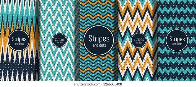 Seamless striped retro pattern in the style of the sixties. Art deco vintage wallpaper or fabric.