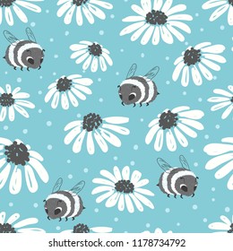 Seamless summer pattern with cute bee and flowers on blue background.