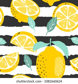 Patrón veraniego sin inconvenientes con rodajas y limones enteros. Ilustración vectorial.