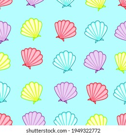 Seamless summer seashell pattern. Elements on a light blue background.