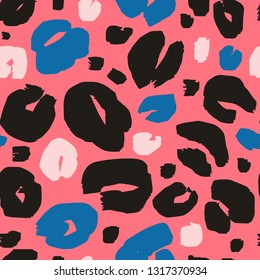 Seamless texture with exotic leopard ink print. Abstract modern pattern can be used for wallpaper, pattern fills, web page background, surface textures, printing on textiles.
