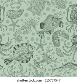 Seamless texture of a seafood. Vector background with a sketchy seahorse, turtle, starfish, octopus, crab, bass, tuna, halibut, mollusks, lobster, crawfish in cartoon style on a light gray background.