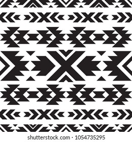 Seamless tribal black and white pattern. Ethnic vector ornament.