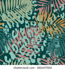Patrón abstracto tropical sin foco con hojas de palma y huella de piel de leopardo. Ilustración vectorial. 
