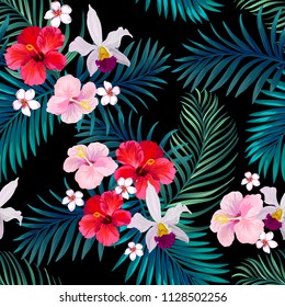 Seamless tropical vector pattern with palm leaves and hibiscus flowers. Summer illustration. 