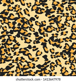 Seamless vector beige fur leopard pattern. Stylish fashionable wild leopard print. Animal print background for fabric, textile, design, advertising banner.