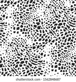 Seamless vector black and white fur pattern. Stylish fashionable wild leopard cheetah print. Animal print background for fabric, textile, design, advertising banner.