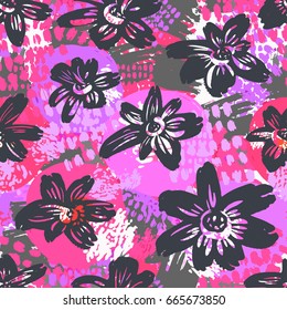 Seamless vector flkoral pattern. Brush pen hand drawn doodle abstract diagonal flower shapes texture.