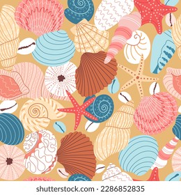 Seamless vector hand draw pattern with colorful seashells and starfishes. Various seashells on a tropical beach. Summer marine animal background design. Vacation travel concept. Cartoon illustration. 