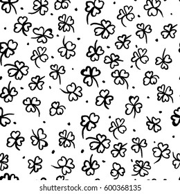 Seamless vector hand drawn watercolor clover pattern or textile, ceramics, fabric, print, cards, wrapping