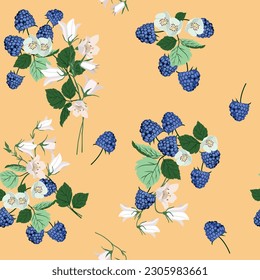 Ilustración vectorial sin foco, con ramas de mora y campanas de flores maduras sobre un fondo beige. Para decoración textil, embalaje, diseño web.