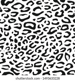 Seamless vector leopard pattern. Leopard skin print for fabric, textile, cover, wrapping. 10 eps animal background.