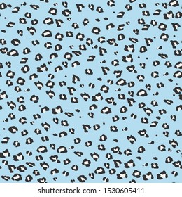 Seamless vector leopard pattern. Stylish fashionable wild leopard print. Animal print 10 eps background for fabric, textile, design, cover, wrapping etc. 