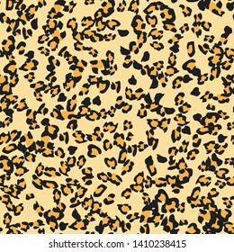 Seamless vector leopard pattern.  Trendy stylish wild leopard beige print. Animal print background for fabric, textile, design, advertising banner.