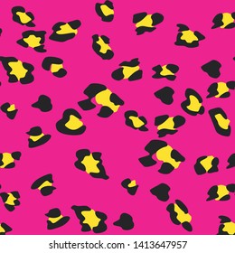 Seamless vector magenta leopard fur pattern. Stylish fashionable wild leopard print. Animal print background for fabric, textile, design, advertising banner.