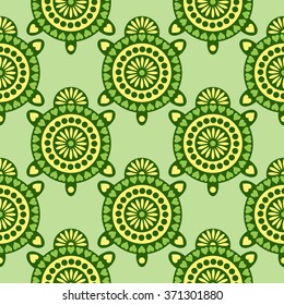 Seamless vector pattern with animals. Symmetrical background with closeup decorative turtles on the green backdrop. Series of Animals and Insects Seamless Patterns.