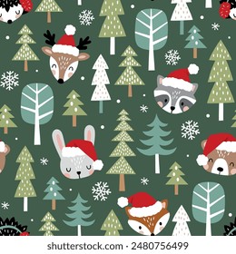 Nahtloses Vektorgrafiken-Muster mit niedlichen Weihnachtsmusiken Wald Tiergesichter, Schneebäume und Schneeflocken. Handgezeichnete Illustration. Perfekt für Textil-, Bildschirmhintergrund- oder Kinderdruckdesign.