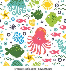 Seamless vector pattern with marine inhabitants: octopus, fish, jellyfish and algae.