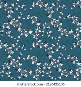 Patrón vectorial sin foco con motivos naturales. Hermosas ramas de moras negras con hojas blancas y bayas negras sobre un fondo azul. Diseño repetitivo para decoración, embalaje, papel pintado, textil