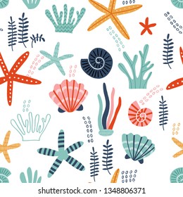 Seamless vector pattern with starfish and shells: Ocean. Cute texture for fabric, wrapping, textile, wallpaper, apparel.  Vector illustration childish background