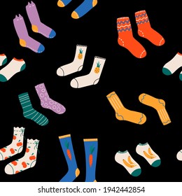 Seamless vector pattern. Texture with funny colored socks. Warm hand-made clothes, vector background. Hand-drawn cute doodle, design element for illustration, poster, fabric, printing, cards.