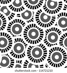 Seamless vector pattern with white and black circles EPS8