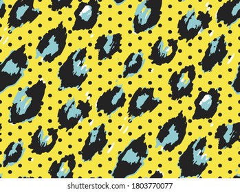 Seamless vector yellow animal print. Leopard pattern for fabric, textile, wrapping etc.