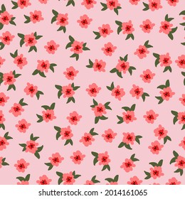 Patrón vintage sin foco. fondo rosa claro. flores rojas, hojas verdes. textura vectorial. impresión de tendencia para textiles y papel pintado.