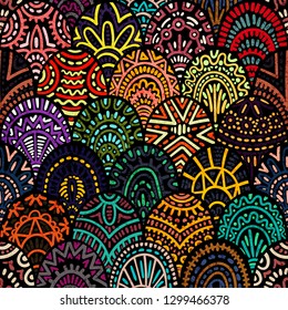 Seamless vintage seigaiha pattern. Ethnic and tribal motifs. Wavy print print for textiles. Grunge texture. Hand drawn waves in doodle style. Vector illustration.