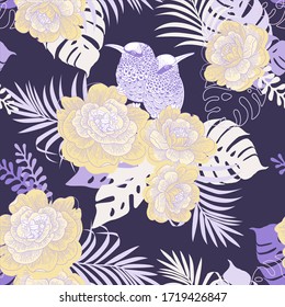 Fondo amarillo violeta transparente con un par de pájaros en ramos de flores y hojas tropicales. Patrón con plantas y pájaros. Vintage. 