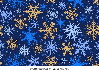 Patrón de invierno sin fisuras con elegantes copos de nieve sobre un fondo azul oscuro. Los copos de nieve azul, azul claro y dorado se dibujan a mano. Perfecto para diseños de Navidades, papel de embalaje, textiles, Fondos de pantalla 