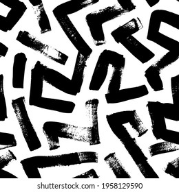 Seamless zig zag vector pattern. Abstract monochrome geometric brush strokes. Black and white hand painted ink illustration. Freehand zigzag brush strokes. Simple monochrome geometric ornament