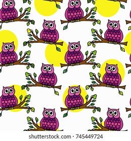 Seampless pattern with birds. Owls on the branches. Hand drawn