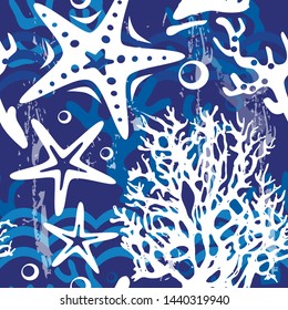 Seampless  patterns with decorative marine creatures