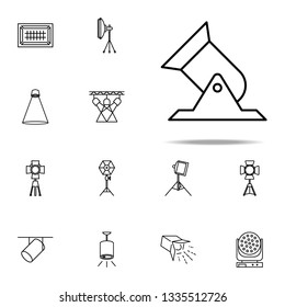 searchlight floor icon. Spotlight icons universal set for web and mobile