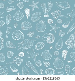 Seashells vector seamless pattern. Hand drawn illustrations of engraved line. 