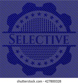 Emblema selectivo con fondo denim de alta calidad