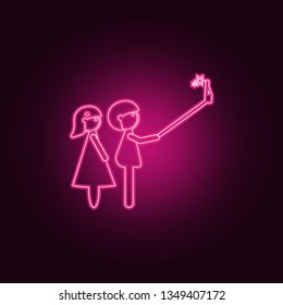 selfie couple in love icon. Elements of Family in neon style icons. Simple icon for websites, web design, mobile app, info graphics