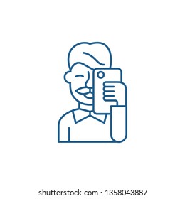 Selfies line icon concept. Selfies flat  vector symbol, sign, outline illustration.