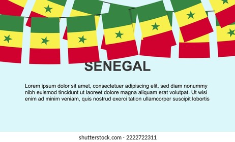 Banderas de Senegal colgando de una cuerda, concepto de celebración y saludo, muchas banderas de Senegal con espacio de texto, pancarta y idea de afiche, material de decoración, día de la independencia