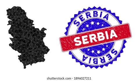 Serbia mapea malla poligonal con triángulos rellenos y sello bicolor de goma. Mapa de Serbia de mosaico triangular con modelo vectorial de malla, triángulos de varios tamaños, posiciones y tonos de color.