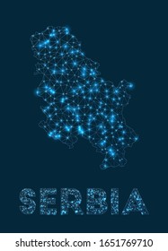 serbische Netzwerkkarte. Abstrakte geometrische Karte des Landes. Internetanschlüsse und Telekommunikation. Stilvolle Vektorillustration.