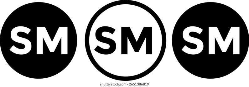 Conjunto de iconos de Marca de servicio. Iconos de símbolo SM. Letra SM en signo redondo.  Iconos redondos con color negro.  signos de Propiedad intelectual
