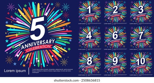 Conjunto de 1-10 anos logotipo de celebração de aniversário isolado com fita, estrelas e fogos de artifício cintilação cintilante. modelo de ilustração vetorial para web, folhetos, cartaz, saudação